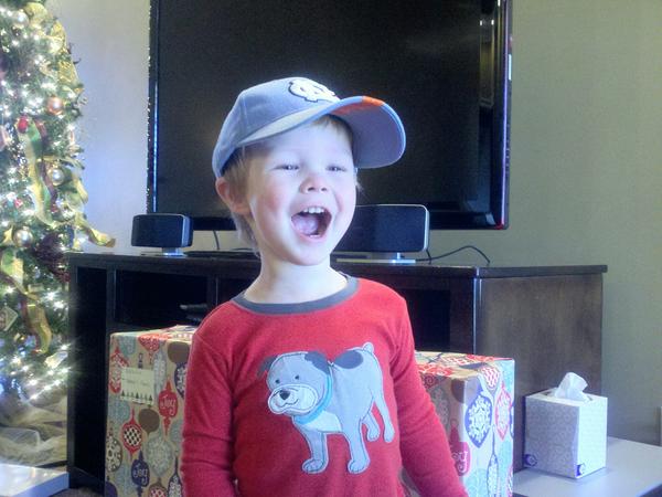 GrooveScott's tweet photo. Doing Christmas with Kai, so much fun... http://t.co/f1SLar7V