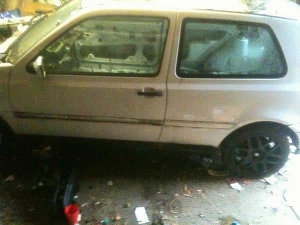 TeamGrinch's tweet photo. Project car http://t.co/ONb8FAdQ