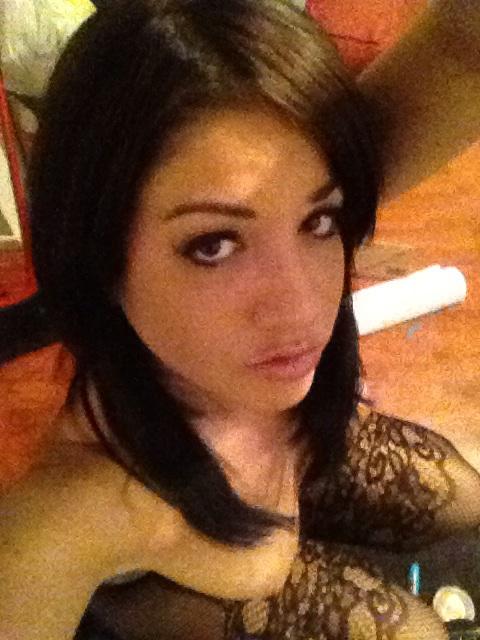 Getting ready for a festive night out http://t.co/xK2DzthW<a href="/tag/tittytuesday"class="tags"><span>#tittytuesday</span></a>