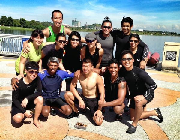 janetcpy's tweet photo. “@iMleesh: The final training for 2012! The KLBar-barians family http://t.co/pZuXhexQ” #KLBarBarians