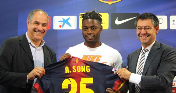#LigaBBVA: El camerúnes Alexandre Song fue presentado hoy por los culés.