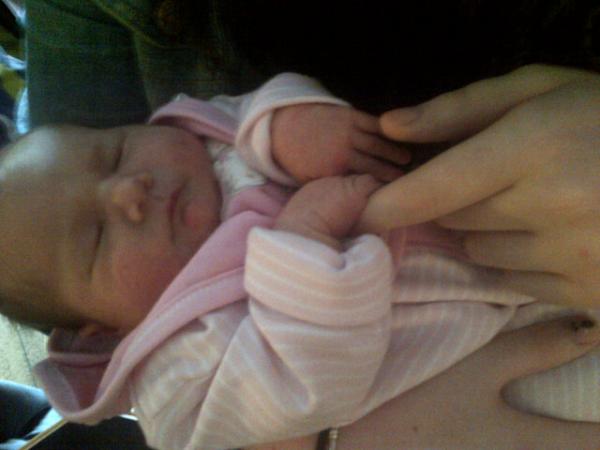 Awwww I love baby olivia already! #babyheron #cutie