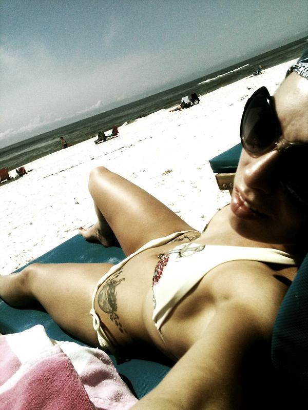 Life0nEdge's tweet image. Life's just beachy #sun #selfTake #pictureWhore