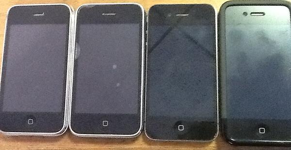 TQuizzle's tweet image. #iPhone ridiculousness. #NeedMoreTech
3G, 3GS, 4, 4S