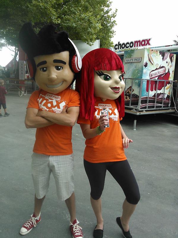 Max & Maxine tweet media