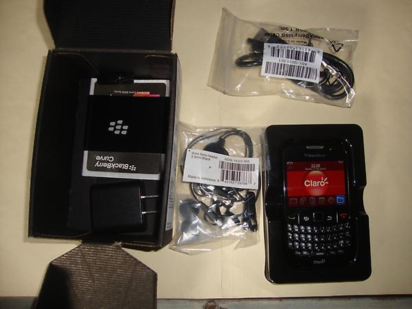 ventas_sv's tweet photo. @compraventasv  : Vendo Blackberry 8520 Nueva LIberada en 135 fijos http://t.co/LPFt8OkT