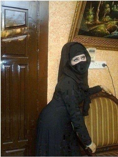 ashanlove69's tweet photo. اح علي #طيز

#منقبه http://t.co/hMzqMvkN