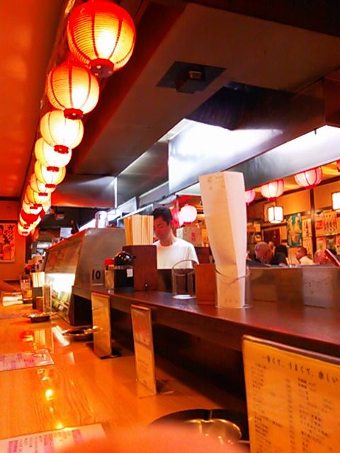 麻布十番で飲酒なう。

でも洒落たバーとかじゃなく大衆酒場。

落ち着く@笑