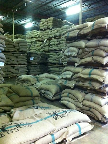 RedTreeTrading's tweet image. It is here! Yes, that is Yemen's best coffee and cascara.  Call me. #yemencoffee