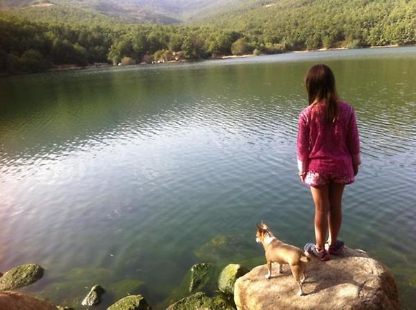 Zoe y Coco Millan en Miraflores...