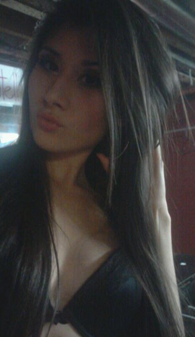 Kisses @playboylive http://t.co/iwkrpKmi<a class="tags" target="_blank" title="On Twitter" href="/?out=eyJ0eXAiOiJKV1QiLCJhbGciOiJIUzUxMiJ9.eyJpYXQiOjE3MjQ3MTE5MDIsImlzcyI6InR3cG9ybnN0YXJzLmNvbSIsIm5iZiI6MTcyNDcxMTkwMiwiZXhwIjoxNzU2MjQ3OTAyLCJyZWRpcmVjdF91cmwiOiJodHRwczovL3R3aXR0ZXIuY29tL3BsYXlib3lsaXZlIn0.m7_Ln09uPLsKMNUwCiJToz8rlBFZXMfj4WammeAiL1plRLNaAWKwZnXiUqkDA9iT0YLf5YOrWi7aHQJ-W4v8Gg">@playboylive</a><a href="/tag/humpday"class="tags"><span>#humpday</span></a>