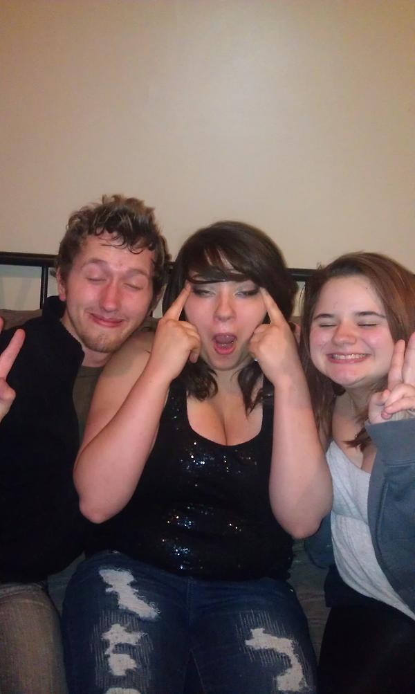 SuuureeeLoveYa's tweet image. Random picture #1Put on.your Asian face. #bestfriends #birthday