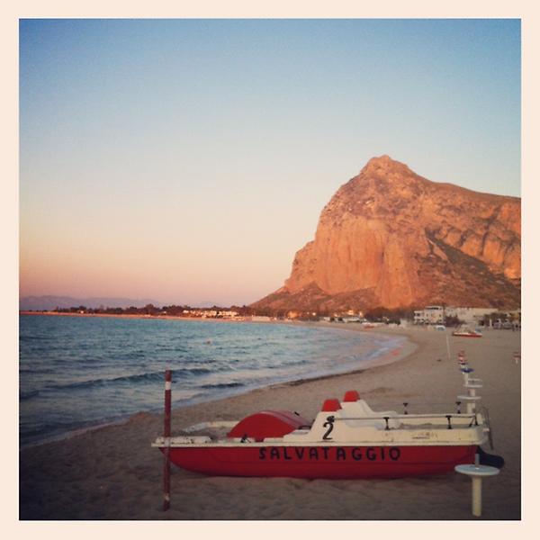 gucci's tweet photo. The 'salvataggio' is ready, but who would want to be rescued from sandy San Vito lo Capo in Sicily. #21DaysofVacanze http://t.co/QIGCgkNb
