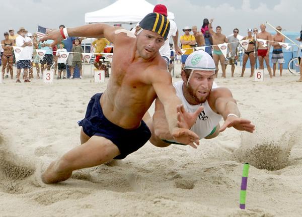 uslaevents's tweet photo. This great photo of Open Men's Beach Flags from #USLANationals and more via @NJ_News: http://t.co/BfStpIQG http://t.co/nU0n0QyR