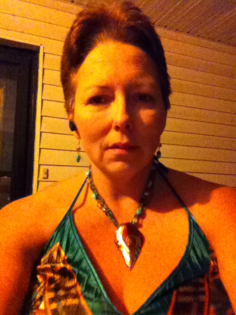 eagle_rose's tweet photo. So busy trying to figure out the phone, I forgot to smile... Ooops.... LOL!!!! 😃 http://t.co/x9savpyd