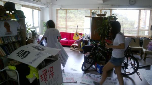 pongyatming's tweet photo. We continue on Sunday. Please come to help us. It is fun! http://t.co/RBnARPYr
