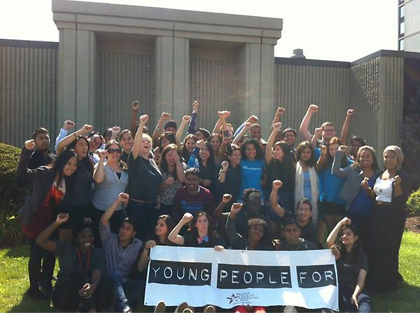 YP4's tweet photo. #yp4north solidarity http://t.co/3u7drsp1