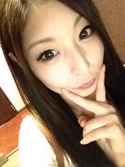 まだ熱わあるけど、だいぶ具合が良くなりました♡なので、さっき初の美容整体にいってきたよ(｡・&forall;・)ﾉ♬普段、姿勢が悪い私なので、結構痛かったのだ(&acute;；&omega;；｀)笑 http://t.co/liMdOta