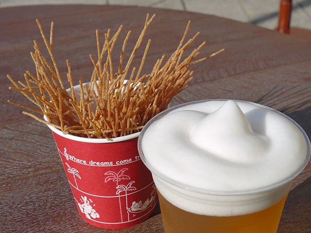 تويتر ヒロキ على تويتر カリッカリにあがったパスタクリスプはビールのお供にぴったり パスタクリスプ 250円 左 キリン一番搾り フローズン 生 680円 右 ザンビーニ ブラザーズ リストランテ 東京ディズニーシー Http T Co Tb4ojych