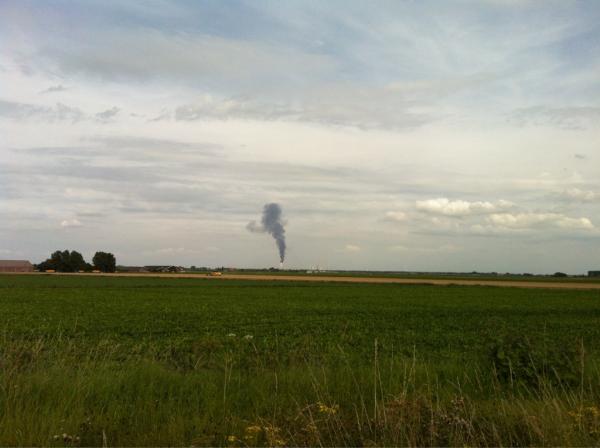 hollaron27's tweet image. Zou #Shellmoerdijk onze olympiërs willen begroeten met een #oranjefakkel? #welkomthuis