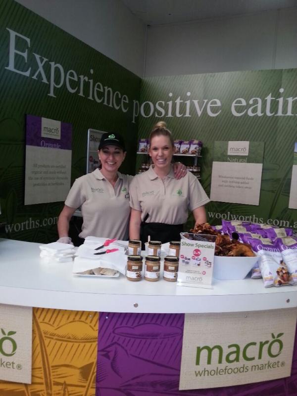 StantonAdam's tweet photo. Our Mt View Woolies superstar Nicola showing her stuff at this years Ekka! @KWhiffin @JLudbrooke http://t.co/44XtNrHg
