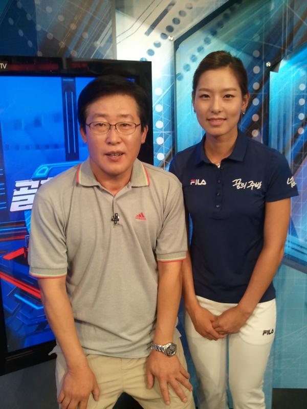 잠시 후 골프투데이 스페셜에 출연할 김자영 선수! 골프도 잘치고 얘기도 참 잘한다ㅋㅋ축하!