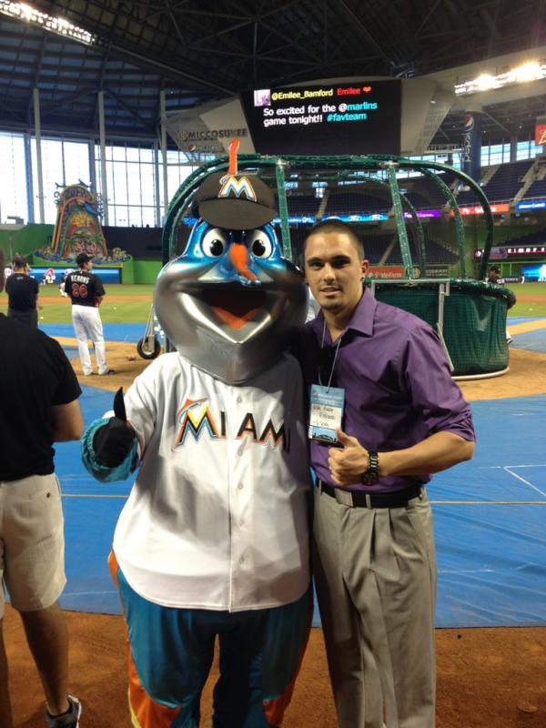 RyanDeberry's tweet image. At Miami marlins batting practice with Miami VIP elite