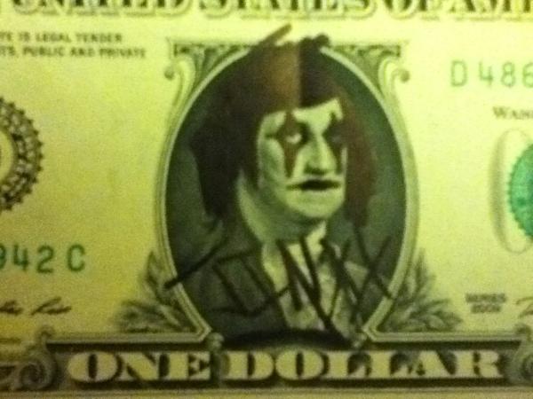 TheSceneCulture's tweet image. “@BrendanBVB: Is this an acceptable replacement? #JinxxForPresident @JinxxBVB http://t.co/ERnh7bCu”