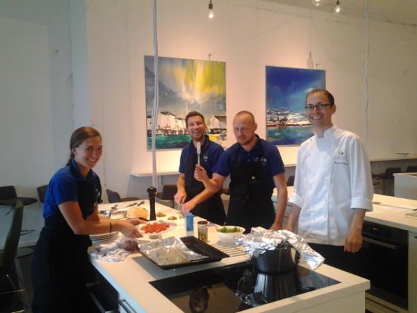 Kokkelering med Mindor og Klippfisk Akademiet. A hard days work.