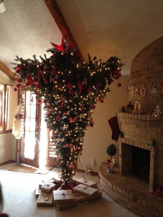 rom_BLACKBOX's tweet image. @M_Galustyan @gidr @Joke_Galustyan лучше зацените как молдованы елку ставят)