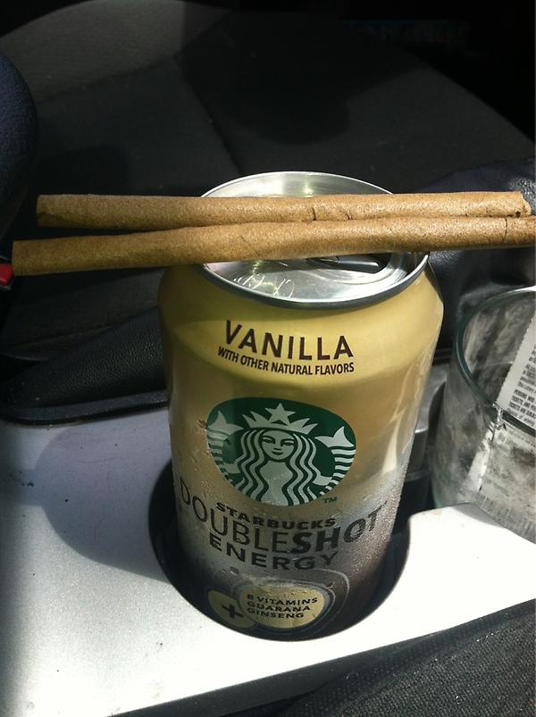 xmxaxgxa's tweet photo. Two beautiful blunts http://t.co/M3k70OVe
