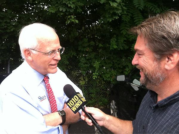 CShays's tweet photo. Listen to Al Jones w @1010winsnewyork to hear my interview http://t.co/Vy4auXhc