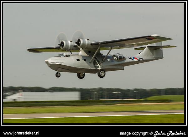 DC2_Uiver's tweet photo. Congratulations to my friend the Dutch Cat and her volunteers for the succesful testflight yesterday!!! http://t.co/sgM1XXyW