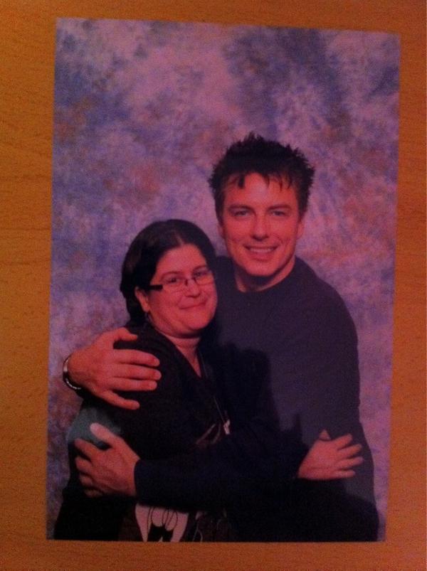 mariabanderas78's tweet image. #MentionADateYouWillNeverForget 27/11/2011 i meet @Team_Barrowman 1st time at #hub7 London it was awesome #Torchwood