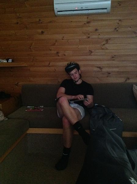 emmaasuttonn's tweet image. He's such an idiot..why do I go out with him? #aussieantics