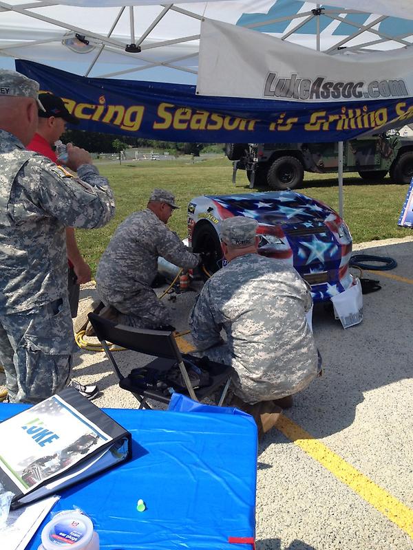 serenabrock's tweet photo. @army center Mt Carmel, TN! http://t.co/J16fkf86