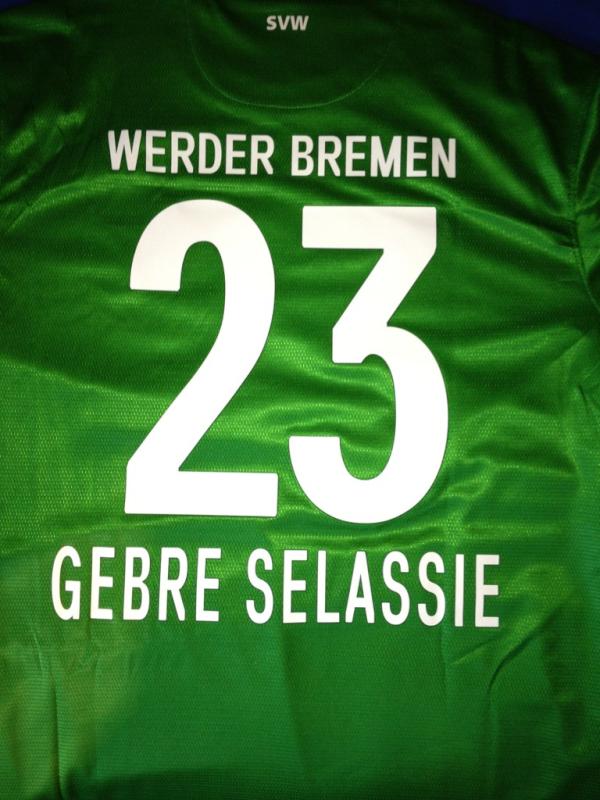 @TheoGS23 got my new Jersey and i love it!!!! #werderbremen