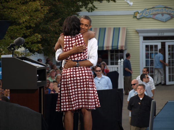 BarackObama's tweet photo. A hug in Davenport, Iowa yesterday: http://t.co/zaOM0csr