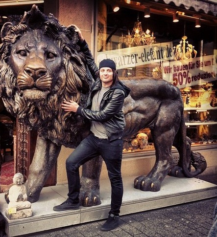 MattGoodFans's tweet image. this one is mine