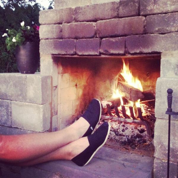 megan_l_kenney's tweet image. Home! #outsidefire #fam but missing the hubs of course xo