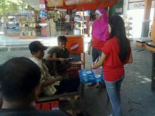 kudusinfo1's tweet photo. @tseljawabali simPATI banyak keunggulannya nih mas ^_^ http://t.co/ffpGtU9w