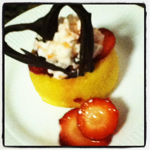 iceddc's tweet photo. Shortcake sliders didn't turn out very well this time so I used dessert shells I had. My chocolate ♥'s were perfection! http://t.co/stzep06F