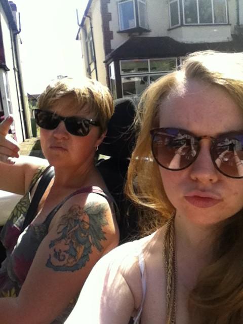 delsennett's tweet image. “@emmafuzzhead: Trip to Wimbledon with the roof down @TraceySennett http://t.co/OxbKRWh7” my girls going gangster east side !!!