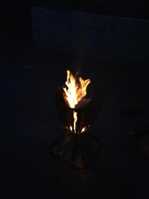campobe11o's tweet photo. Man make fire! http://t.co/39l9V4TC