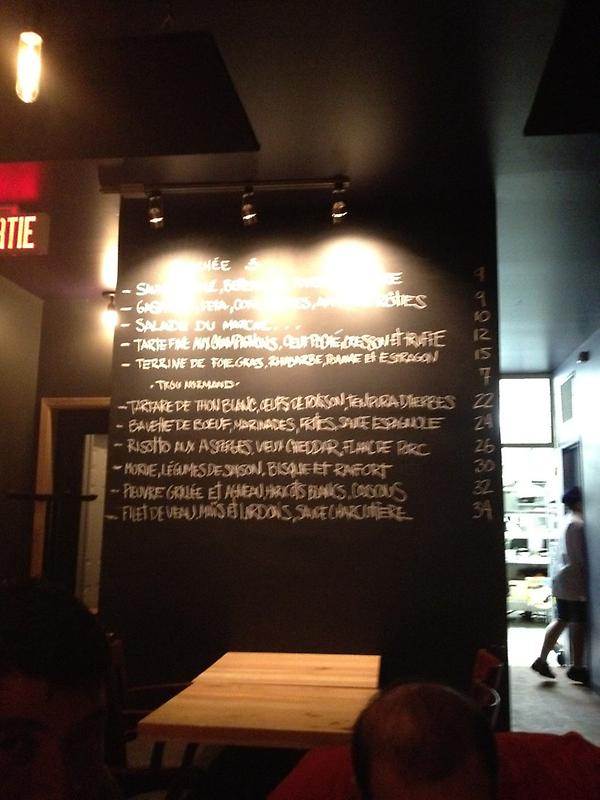 tootsrish's tweet image. Out for dinner with great friends #sistasbirthday #lovegoodfood