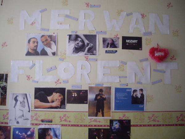 ILove_CocaLemon's tweet image. Donc voici mon mur #Flowteam #DRIMTEAM ... Il n&apos;y a quasi plus de place autour de Florent ^^