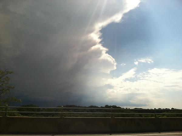 janbits's tweet image. Storm coming 4:24pm