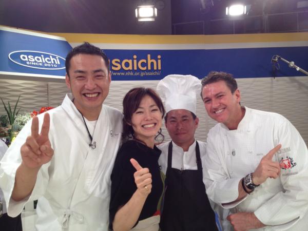 ひぞっこ Twitter પર あさイチ のうけ 近 今日の特集は 夢の３シェフ競演 です 落合さん 中嶋さん 孫さんの３シェフにお越し頂きました よろしくお願いします 3ｼ よろしくお願いします 華 ３人とも 結婚には反対ということで 大 違いますよ