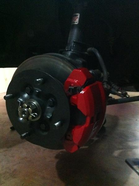gosson_on_fire's tweet image. Just paint'n my front calipers #SubaruVortex #SubaruXT # XT6
