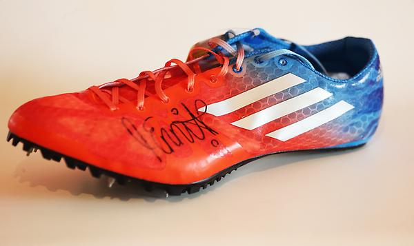 adidasUK's tweet photo. Last chance to enter comp to win Jess Ennis' signed spike! Follow @adidasUK &amp; RT to enter. Closes at 2pm. #stagetaken http://t.co/ghnhO9sg